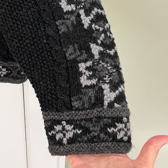 Herman Geist Hand Knit 100% Wool Zippered Cabincore Sweater Cardigan Size Large - Picture 4 of 13
